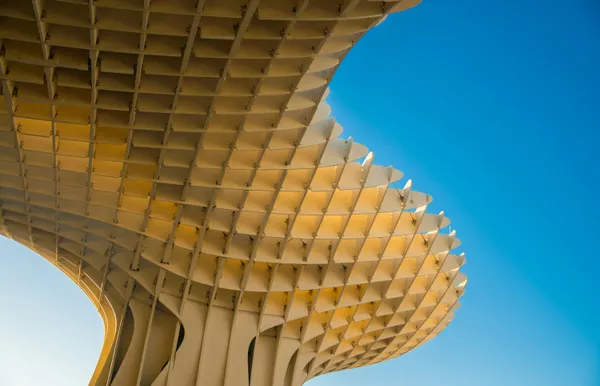 Modern architectural form