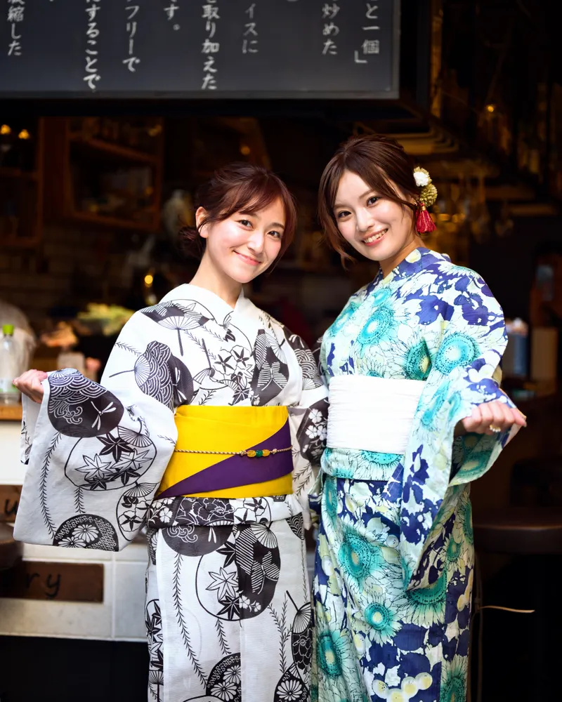 Women in vibrant yukata