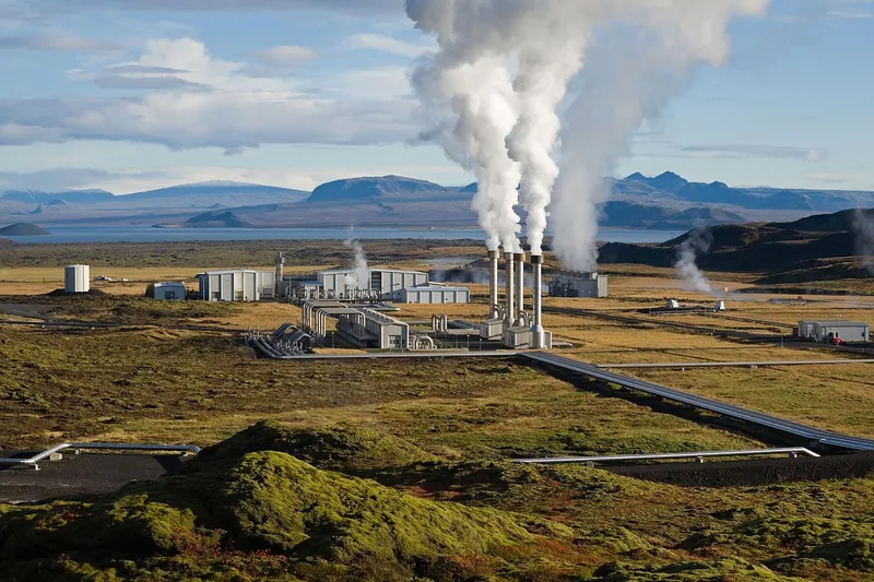 Geothermal power plant steam